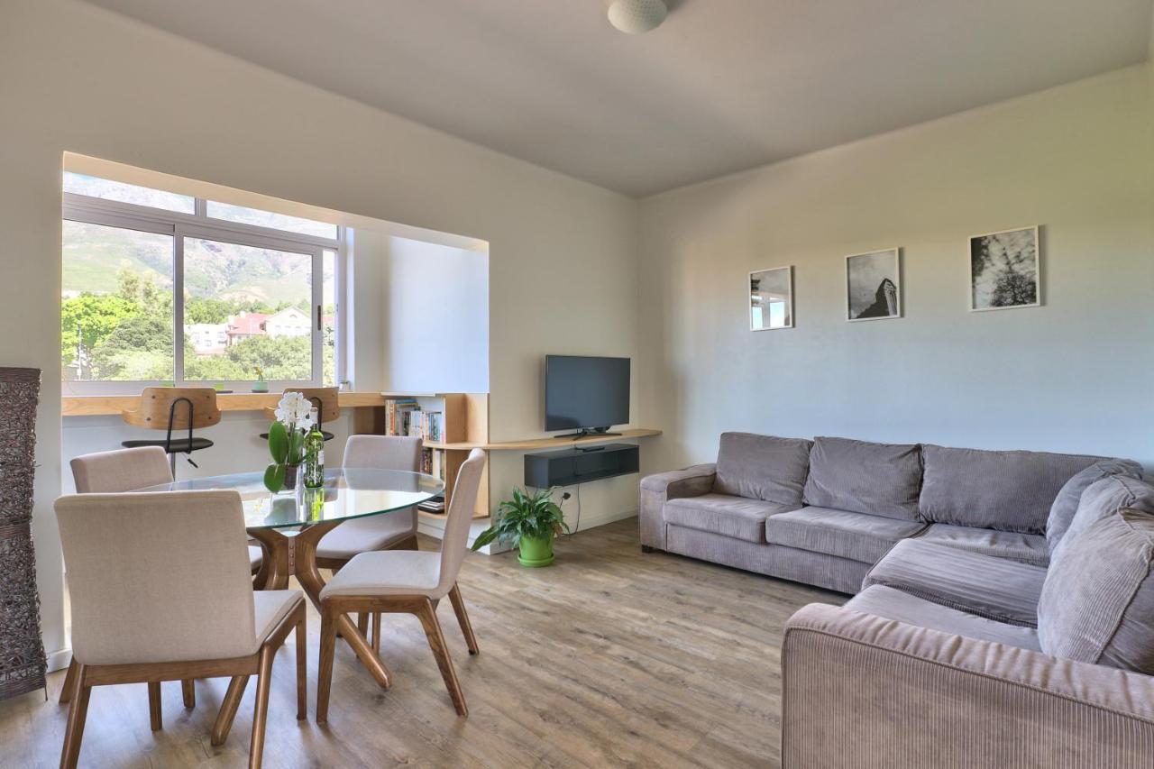 Skyways Apartment Cape Town Exterior photo